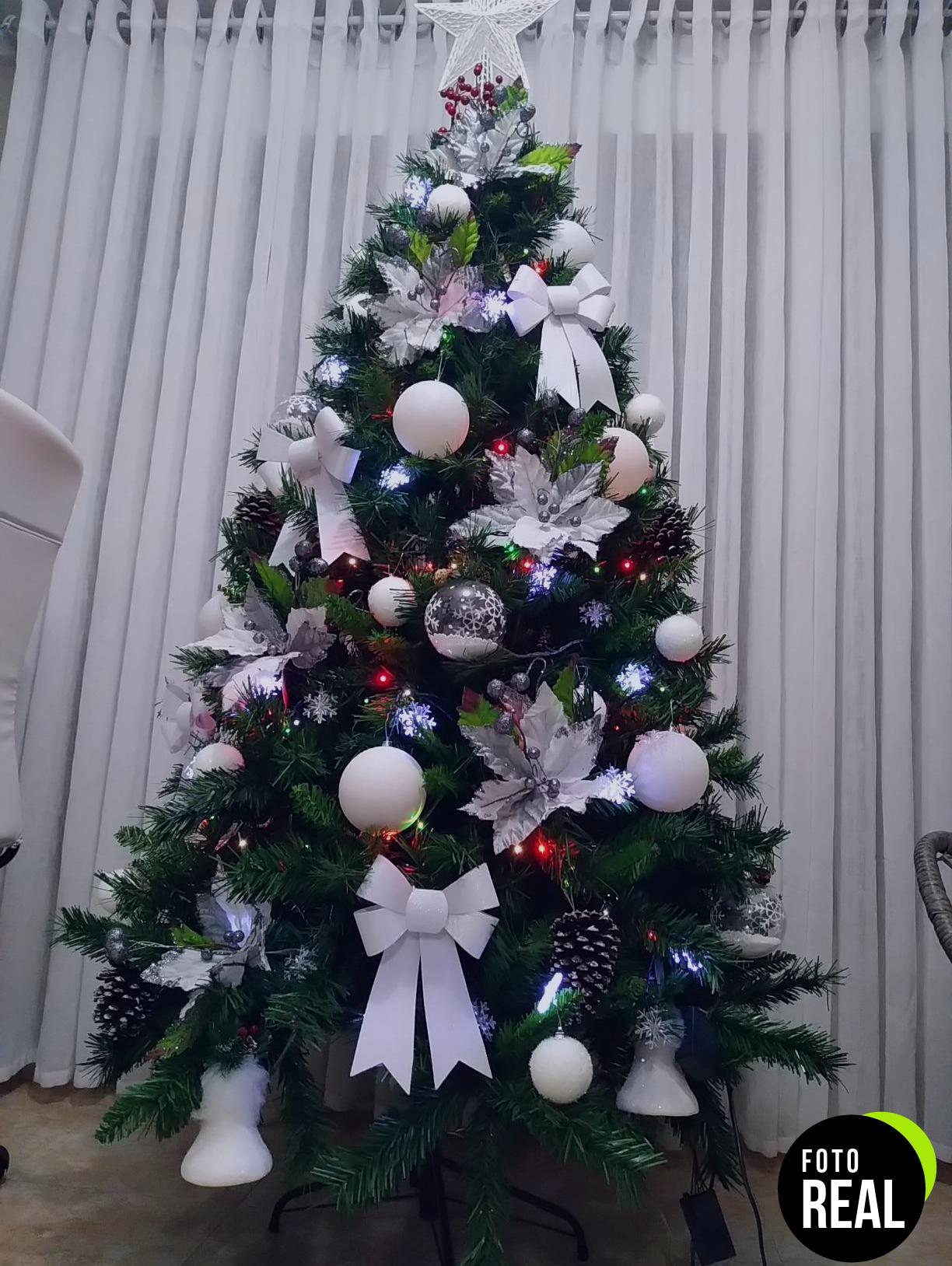 salcar-arbol-navidad-210cm-abeto-foto-1